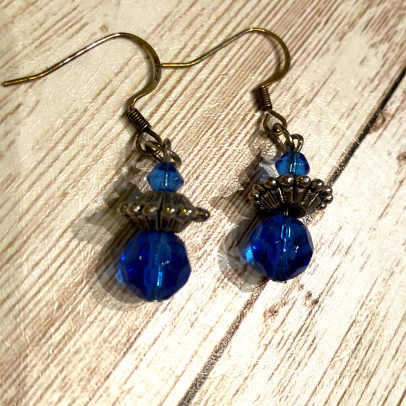 Handmade silver & sapphire blue crystal dangle earrings w/ fish hook back - Picture 4 of 6